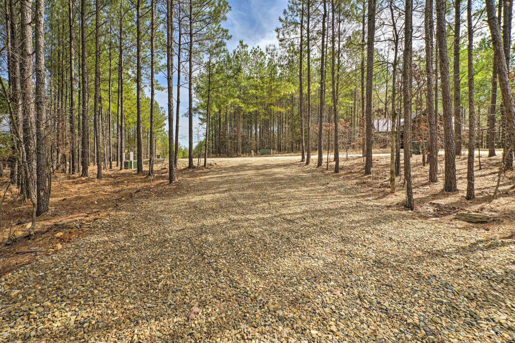 Sutton Ridge Cabin Rental Hot Tub And Swing Set! Broken Bow Exterior photo